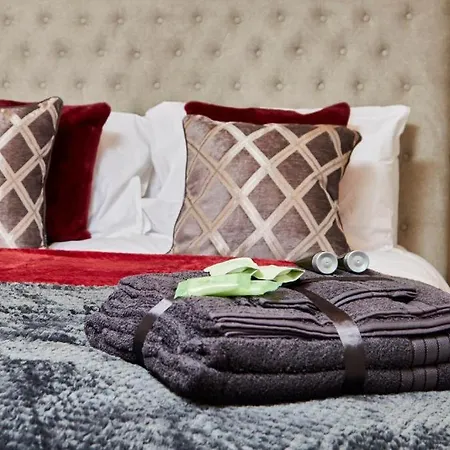 The Abode - Sleeps 6 Апартаменты *